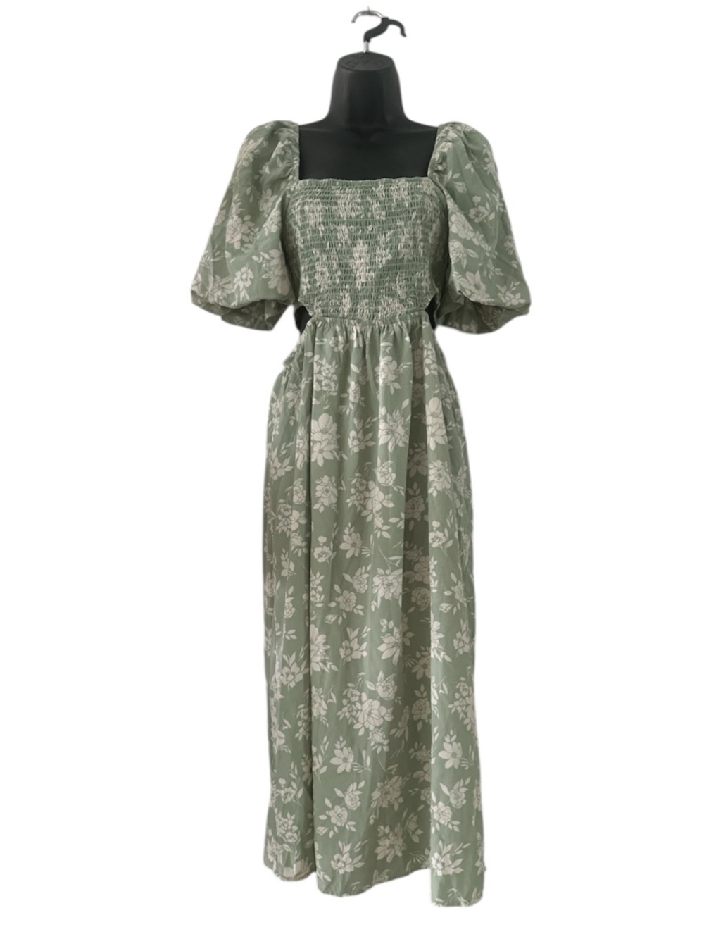Indulge Sage Green Floral Smocked Cut Out Maxi Dress with Puff Sleeves sz Large
